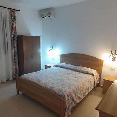 Lo Zodiaco Lejlighedshotel LMP Eksteriør billede